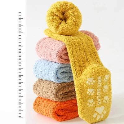 Meia de bezerro de bebê quente simplicidade cor sólida meia de bezerro para criança menino menina interior outono inverno recém-nascido antiderrapante piso meia