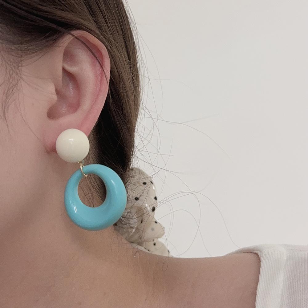 Hong Kong Retro Oval Acrylic Geometric Earrings with S925 Silver Needle