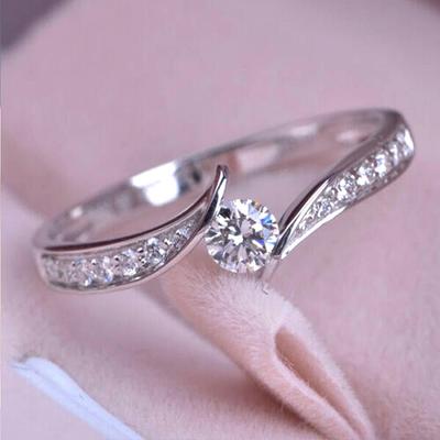 Twisted Arm Zircon Wedding Ring - Elegant White Gold Finger Ring for Women
