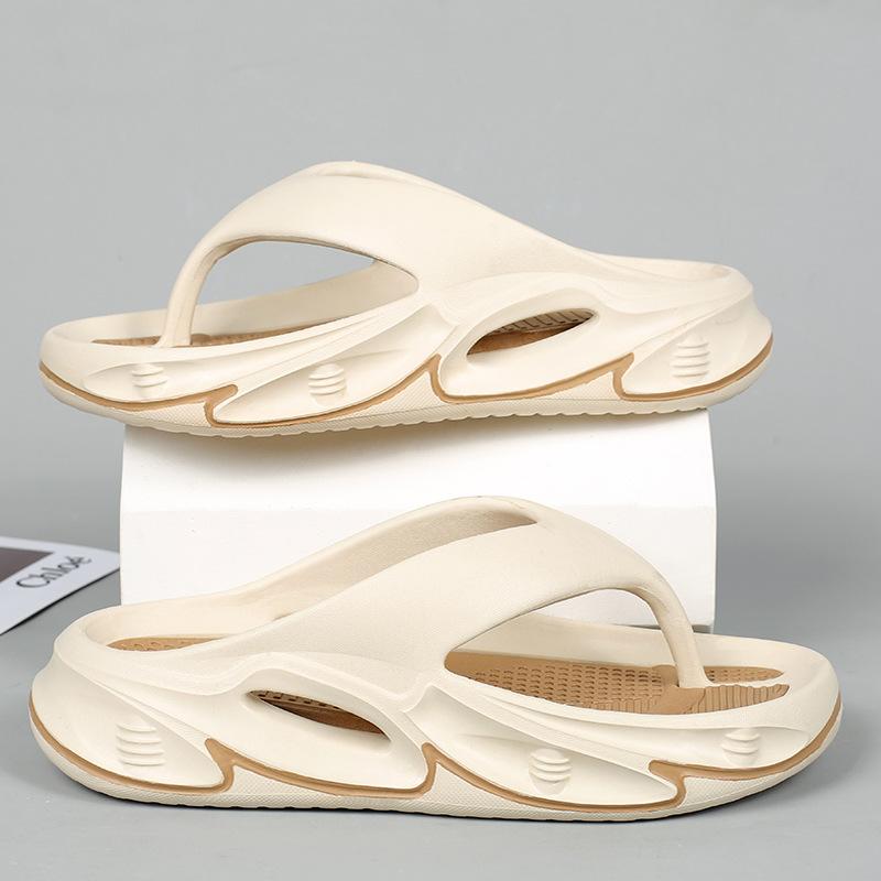 Fashion Men Flip Flops Outdoor Indoor Slippers Thick Soft Sole Men Beach Sandals Non-slip Bathroom Home Men Women Slippers Flip Flops
