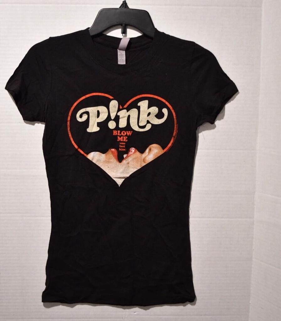 Pink 100% Cotton T-shirt Mens Tees Top Womens Small Black 2013 Concert Tour Graphic P!nk NWOT
