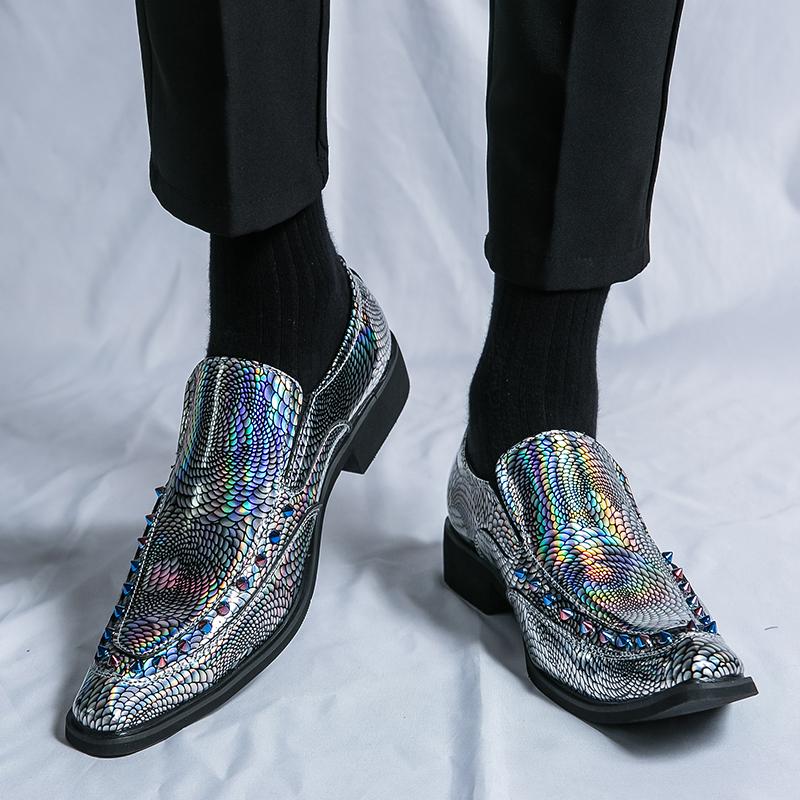 Colorful Loafers Men PU Pattern Pointed Rivet Decorative Business Casual Shoes Low Heel Fashion Stylist Banquet Men Shoes