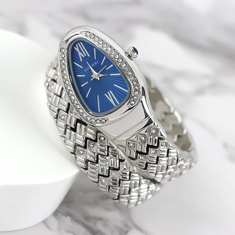 Serpentine with Grain Bracelet Watch Wound Three-pin Quartz Watch Small Dial with Diamonds Light Luxury Niche Temperament Women's Watch
