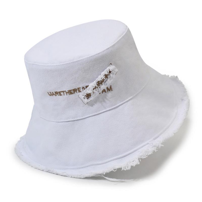 

Solid color washed rough edge bucket hat foldable soft top basin hat ladies beach sun hat fashionable versatile beach hat білий