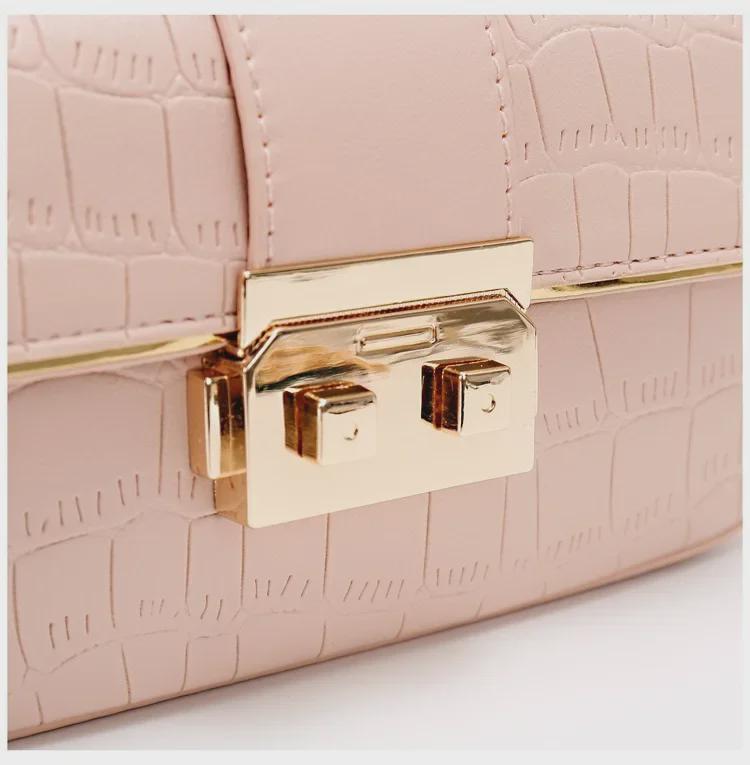 2025 Women's Spring/Summer Shoulder Messenger Bag: Original, Simple, Versatile, Small Square Bag