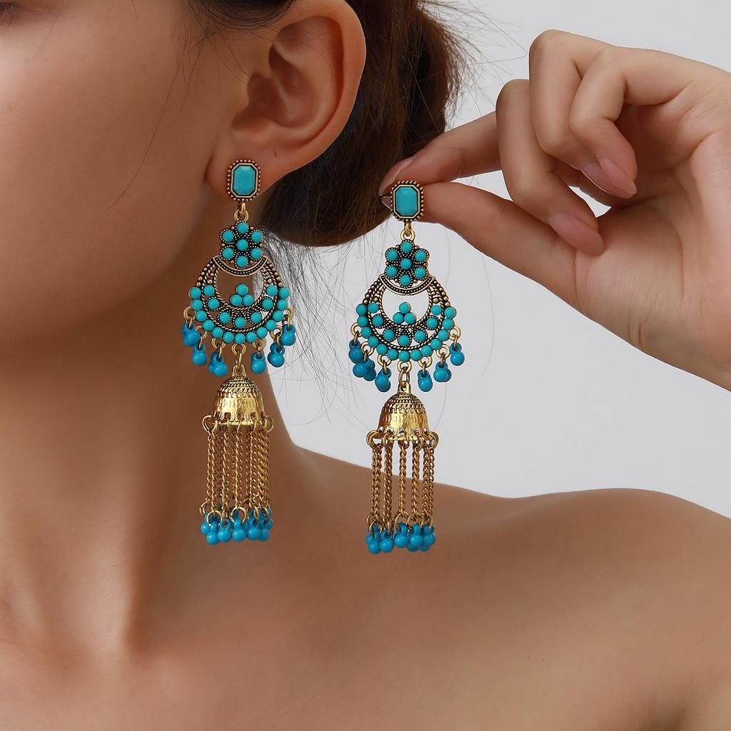 Bohemian Rhinestone Tassel Earrings: Retro Ethnic Floral Design for Women