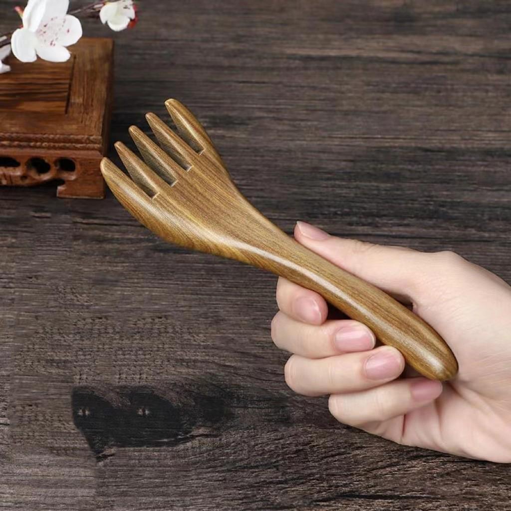 

Sandalwood Five-Claw Scalp Massager and Meridian Comb for Head Therapy