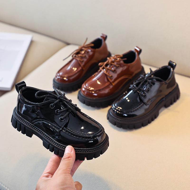 British Style 2023 Black Leather Shoes for Kids: Medium & Large, Lace-Up, Thick-Soled, Perfect for Students' Performances, Boys & Girls.