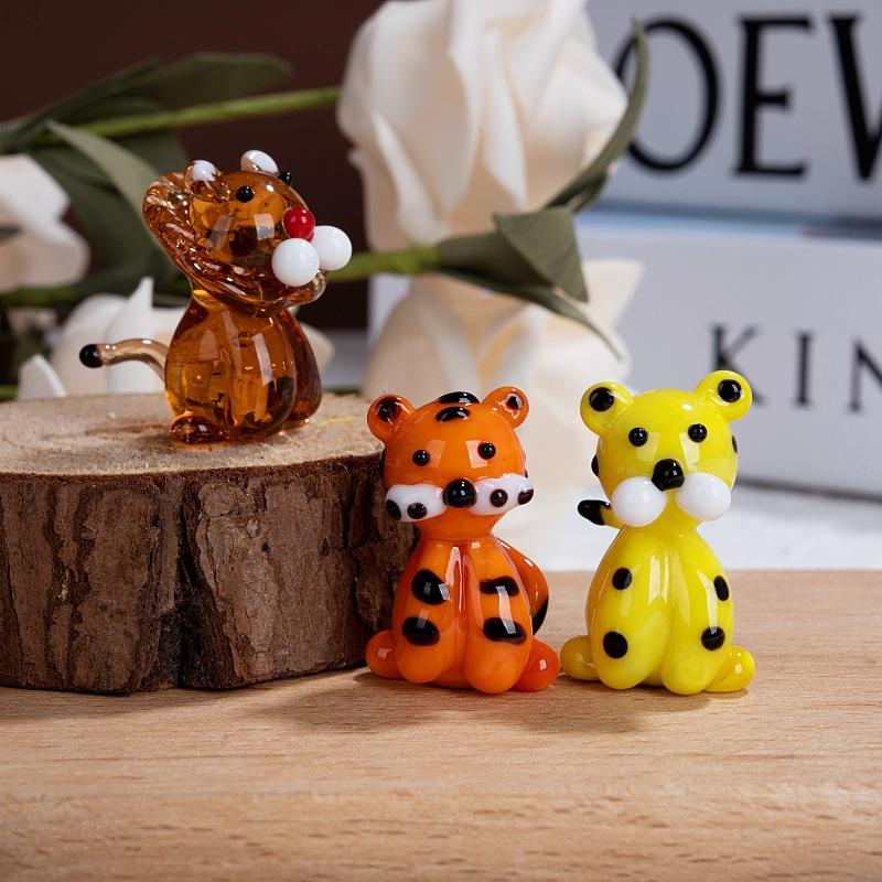 Japanese-style Mini Glass Animals Ornaments Cute Forest Tiger Lion Home Decor Figurines Micro Landscape Ornaments Accessories