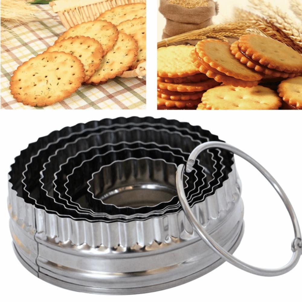 6Pcs Hand Press Type Wavy Hem Biscuit Cutter Stainless Steel Dumplings Wrappers Mold Dough