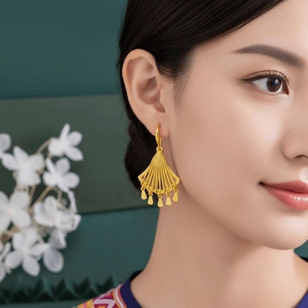 1 pair Temperament Fan Shaped Tassel Earrings Zinc Zinc Alloy Peacock Earrings Thai Golden Eardrops  Women