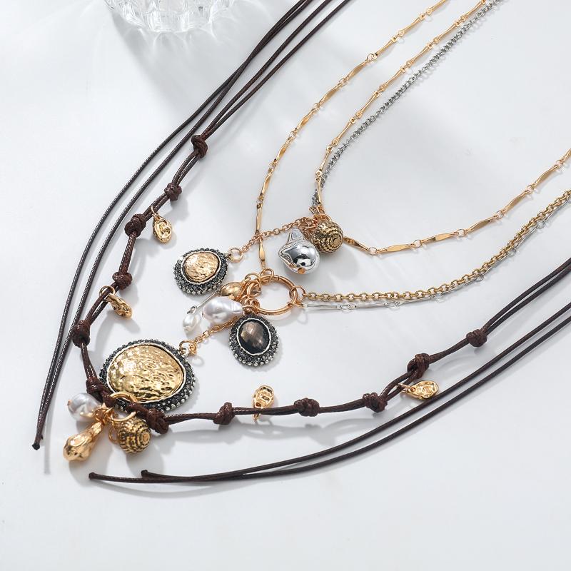 Bohemian Style Multi-Layer Rope Chains Metal Round Coin Badge Pendant Necklaces For Women Holiday Party Jewelry Neck Accessories