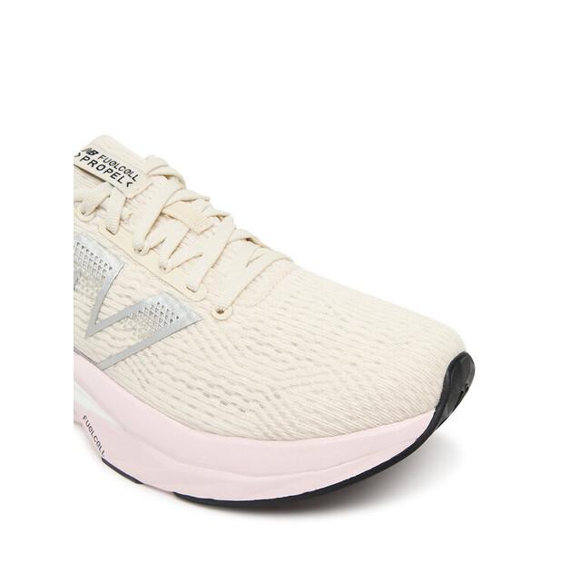 Кроссовки New Balance FuelCell Propel v5