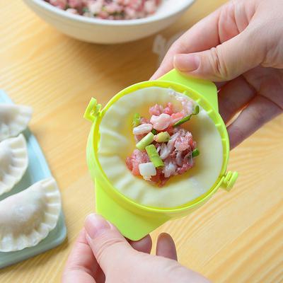 Dumpling Mould Dumplings Clip New Kitchen Tools DIY Jiaozi Maker Device