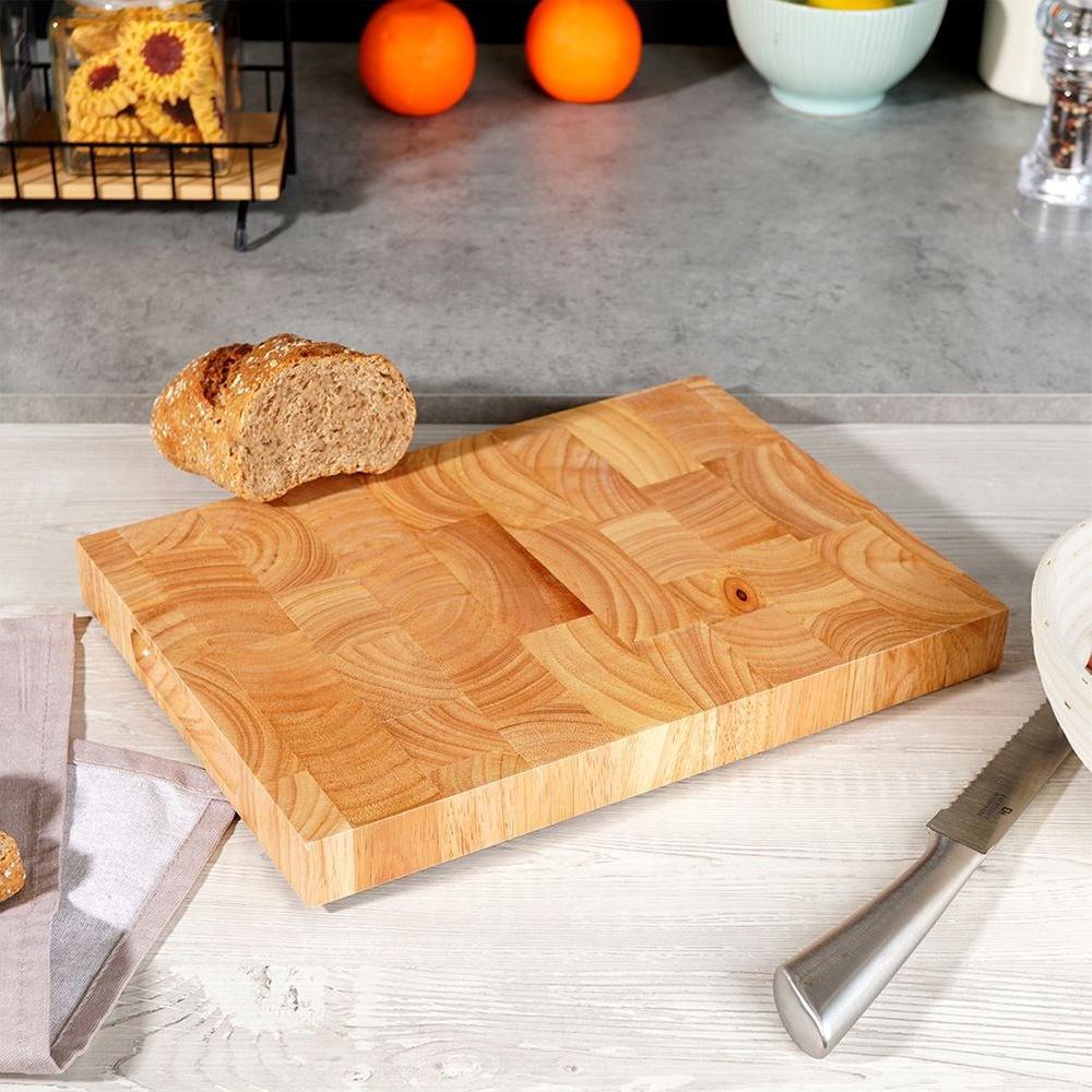 Wooden chopping board 35x25 cm