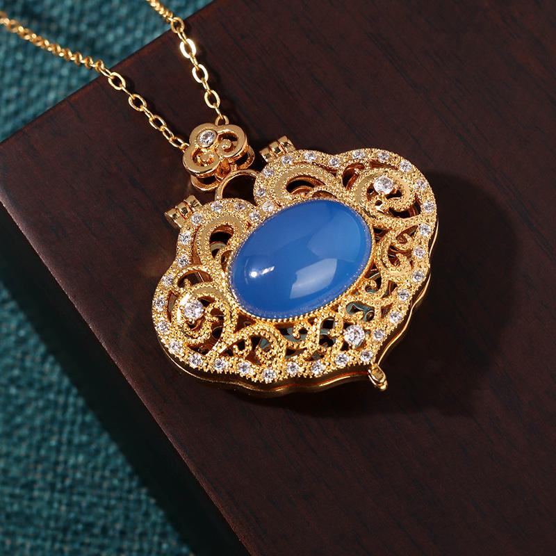 Same-Day Shipping: Retro Chinese Tangka Gawa Box Peace Lock Pendant with Antique Gold Clavicle Chain for Women Electroplated Gold
