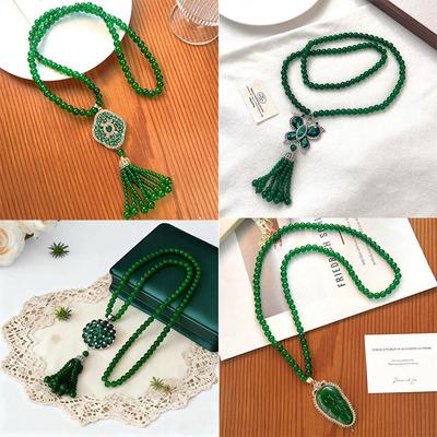 Vielseitige grüne Ruyi-Anhänger-Halskette - Hochwertiger Retro-Stil für Damen