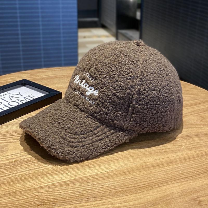 Lamb Fur Baseball Cap In Autumn and Winter Warmth and Windproof Letter Embroidery Solid Color Fashionable and Versatile Plush Baseball Cap