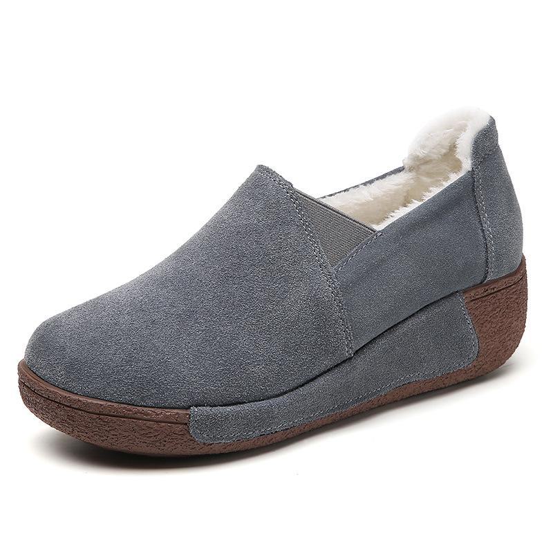 Autumn/Winter Plus Velvet Warm Slip-On Shoes: Thick Sole, Heightened Design for Middle-Aged and Elderly Women