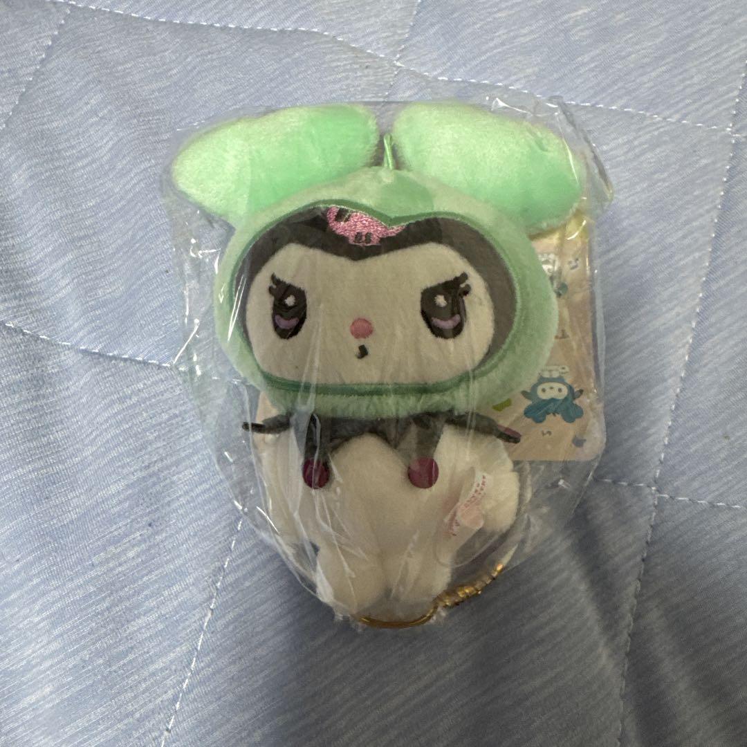 

[USED] TWICE LOVELYS Kuromi collaboration plush toy