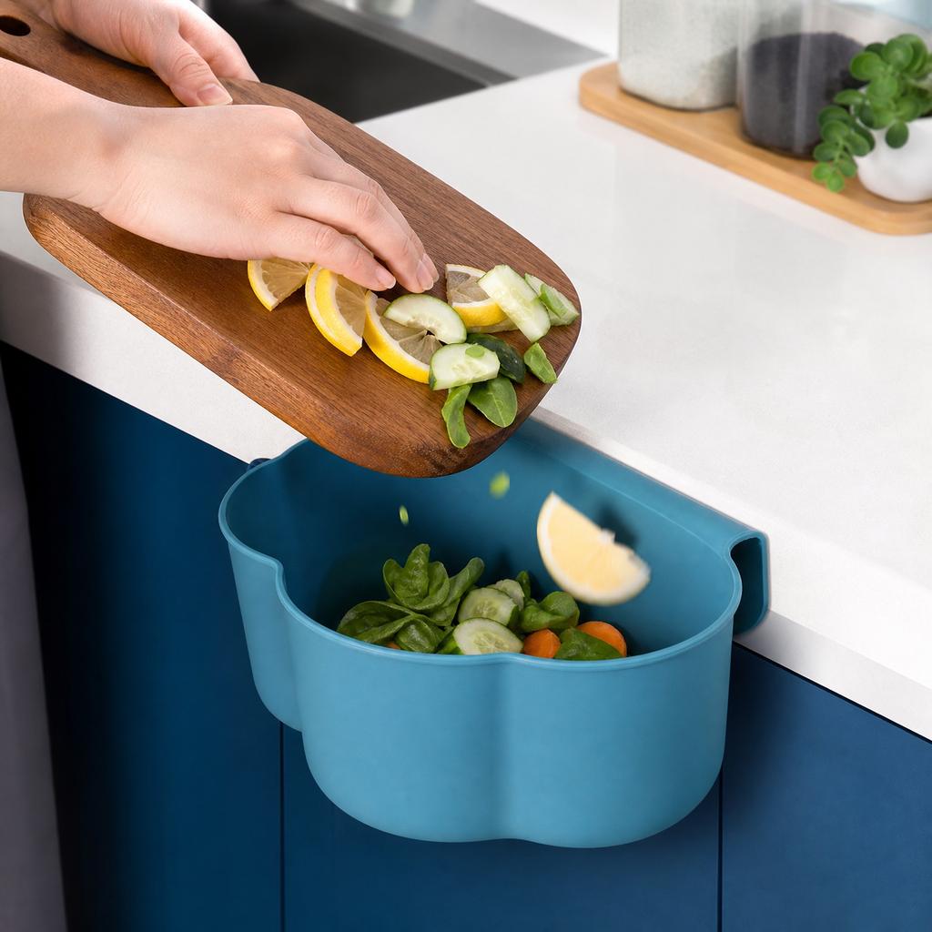 Cloud Shaped Kitchen Wall Mounted Trash Bin Plastic Waste Container Hanging Garbage Can for Small Spaces