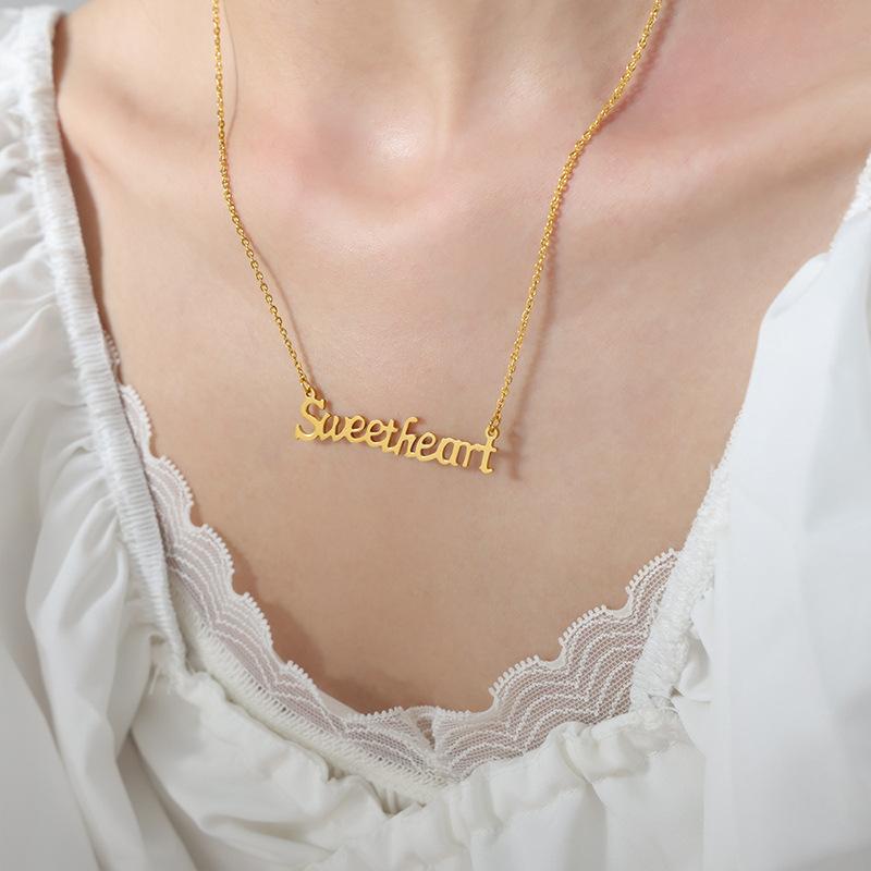 Fashion Letter Necklace Titanium Steel Personalized Letter Pendant Necklace Gold Color Charm Decoration Choker Jewelry Gift