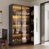 Armadio multifunzionale 110,5x35x160 cm, vetrina con anta in vetro, LED, estraibile laterale, su ruote, bianco/nero, mobile alto moderno, libreria