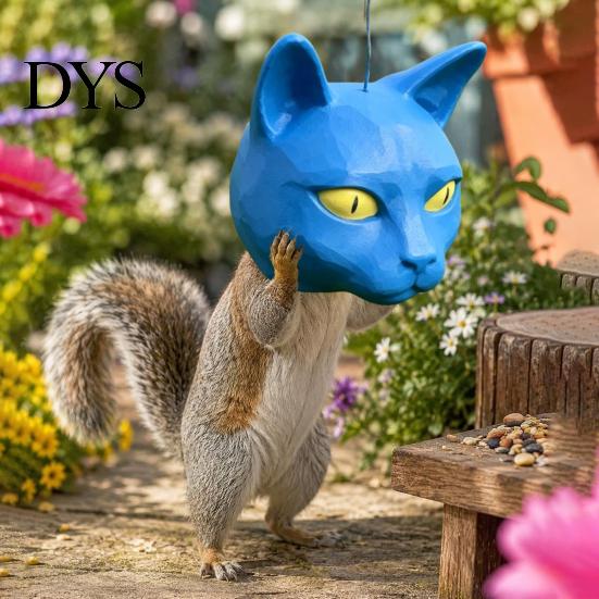 Squirrel Snack Holder Cat Head Feeder, Funny Animal Face, Outdoor Hanging Plastic Wildlife Feeder Garden Feeding Station for Backyard Patio Decor Face
