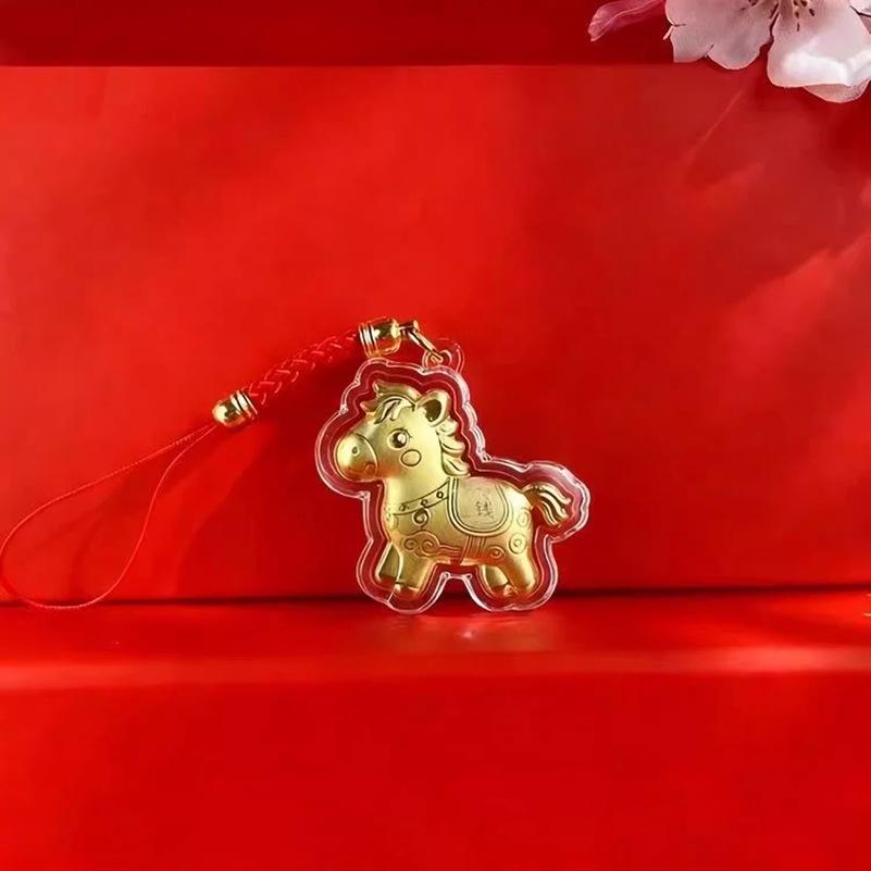 Ключница  Богатство  из чистого золота 999 пробы: Подвеска-Знак Зодиака на Конной Повозке и Брелок для Телефона