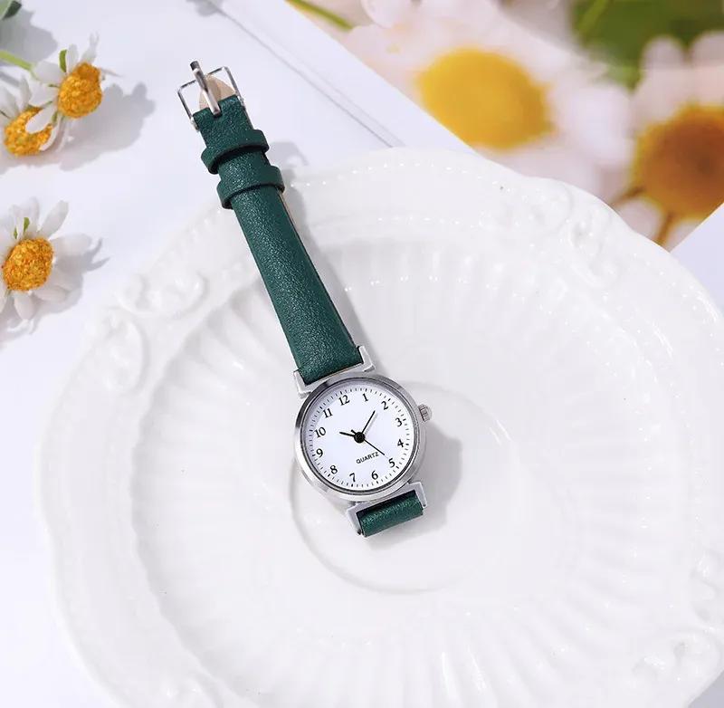 Marken Quarzuhren für Damen Hohe Qualität Damen Luxus Mode Kleines Zifferblatt Freizeituhr Leder Armbanduhr Relojes Para Mujer