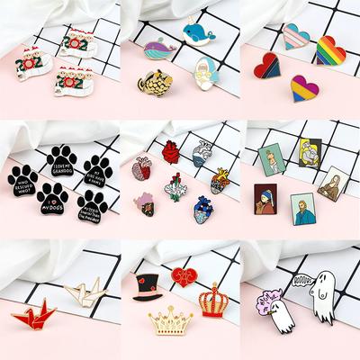 2-7 ks Kreslené Roztomilé Brože Festivalové Odznaky Módní Kreativní Osobnost Smaltované Piny Kovové Vlastní Šperky na Tašku Dárky