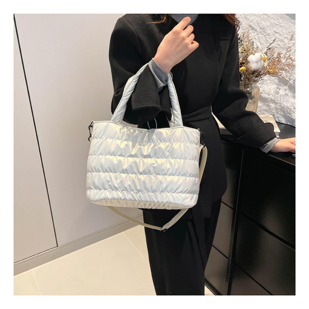 Bomullsvadderade Damväskor, Broderad Tråd, Rymdbomull, Handväskor, Axelväskor, Glansiga, Damer, Crossbody-väskor