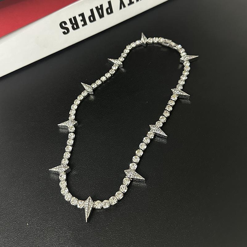 Tooxika Hip Hop Punk Personality Full Diamond Pointed Cone Necklace Street Style Sweet Cool Spicy Girl Collarbone Chain Men And Women Accessories