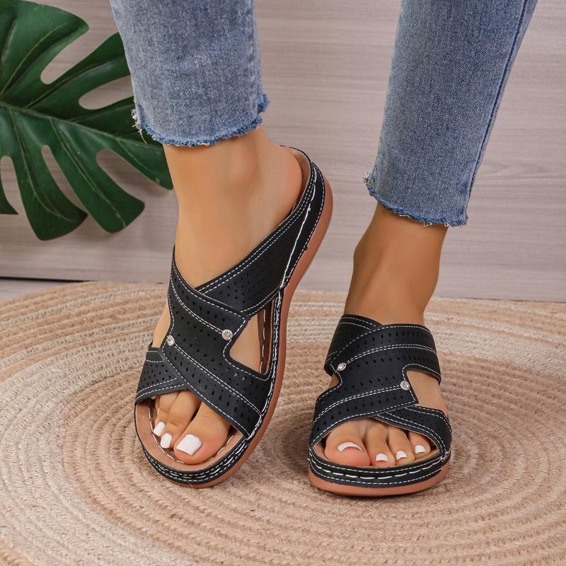 Plus Size Women's Shoes 24 Summer New Cross Strap Solid Color Beach Slippers