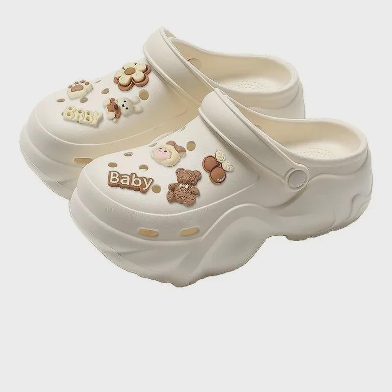 Damesandaler med tykk såle i EVA: Høydeøkende, sklisikre sko med deodoranthull for utendørs fritidsbruk