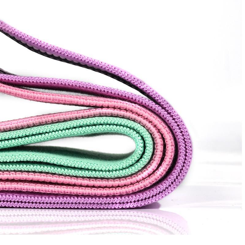 Pături de yoga, bandă de rezistență sportivă, curele elastice pentru yoga, exerciții de modelare a șoldurilor în culoarea genuflexiunilor și a piersicii
