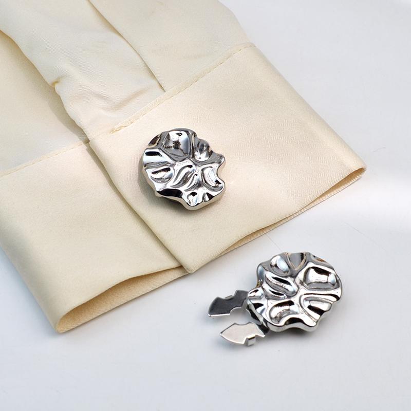 1PC Button Cover Electroplating Cufflinks Exquisite Love Shape Cool Jewelry Party Button Decoration Gift 24x17mm