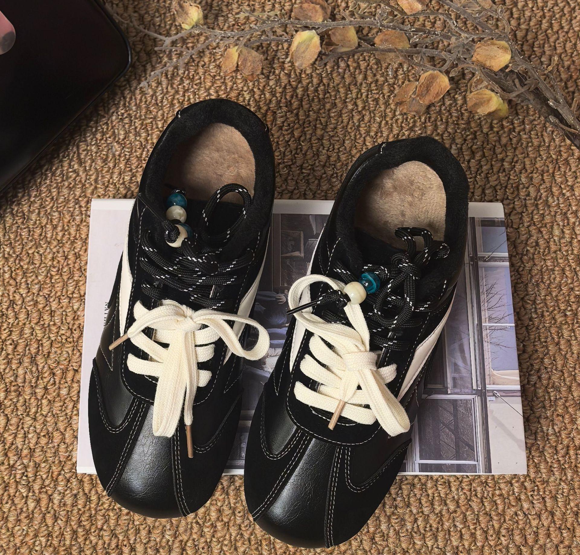 

Коричневые ретро платформа немецкие тренировочные туфли женские осень 2025 новые нескользящие кроссовки для соревнований повседневные универсальные спортивные кеды на платформе 40 чёрный