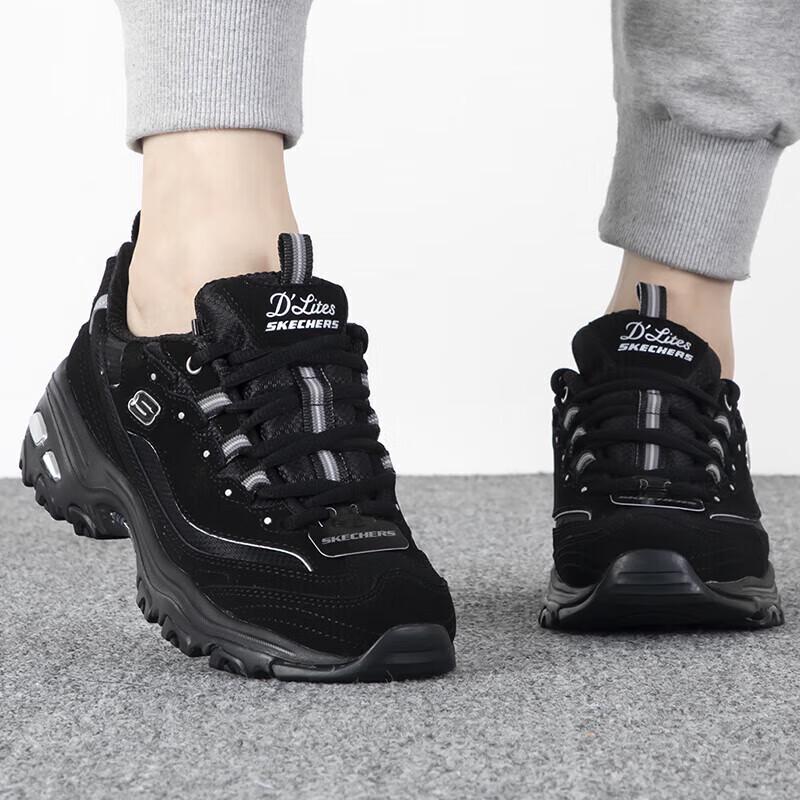Skechers Women s Retro Thick-Soled  Panda  Sneakers 36