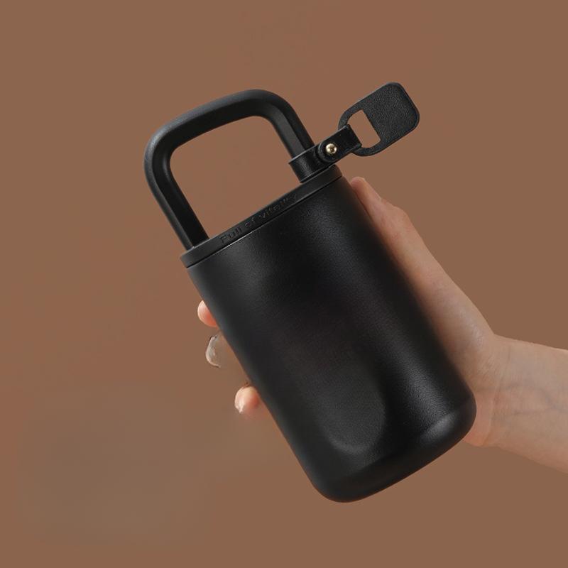 Online Celebrity Explosions High-value Water Cups Can Be Slung with Accompanying Coffee Cups 316 Stainless Steel Lock-shaped Thermos Cups.