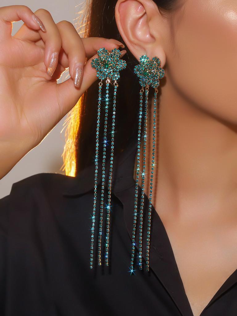 Oversized Fashion Claw Chain Luxury Shiny White Crystal Long Earrings Bridal Earrings Trendy Street Earrings