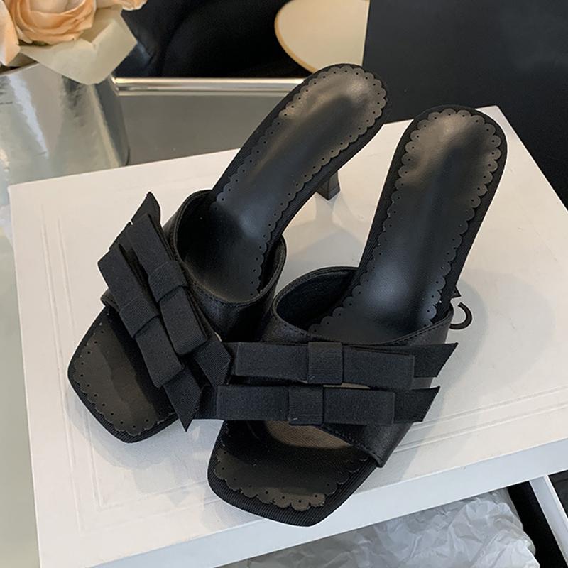 

Liyke Летняя мода Двойной узел-бабочка Атласные женские тапочки Сандалии Тонкий Высокий каблук Уличное платье Шлепанцы Туфли Мюли Femme 35