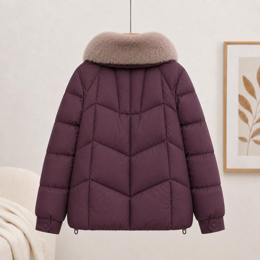 Winter European black cotton-padded jacket for women, small man, new style, fashionable big fur collar short cotton-padded jacket