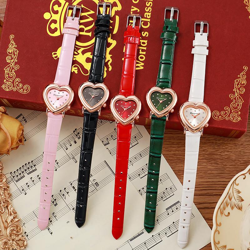 Love Heart Shape Womens Quartz Watch With Pu Strap For Fashion Ladies