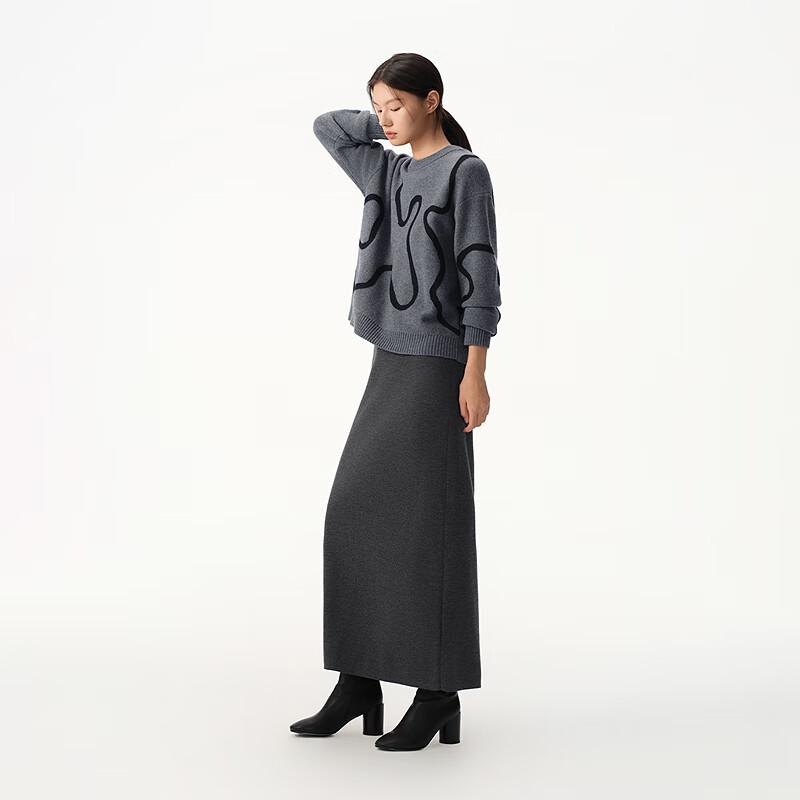 Broadcast Women's Loose-fit Misty Grey Wool Pullover Sweater