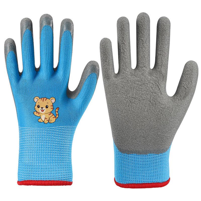 Kids' Non-Slip Breathable Gloves for Beachcombing, Crab Catching, Gardening, and Protection.