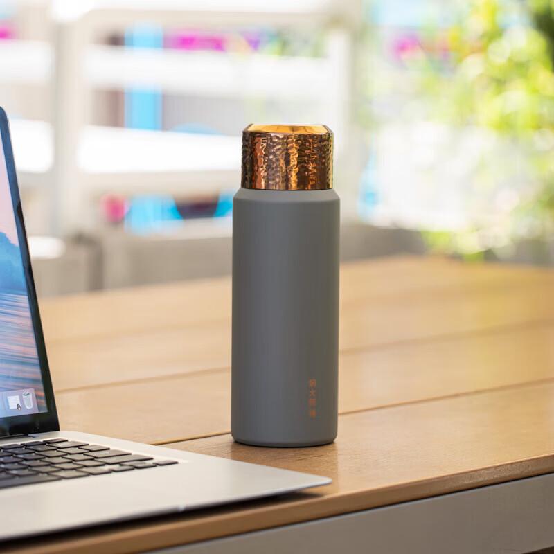 Men Da Shi Titanium Tea Infuser Insulated Travel Mug
