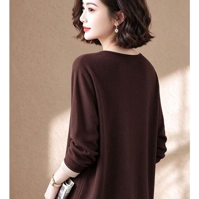 EST+II Women's V-Neck Long-Sleeve Knit Pullover