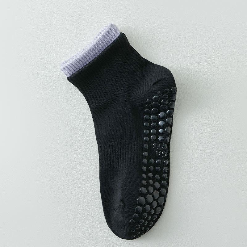 

Female Professional Pilates Yoga Fitness Exercise Dance Non Slip Silicone Tube Cotton Socks 1 pair чорний