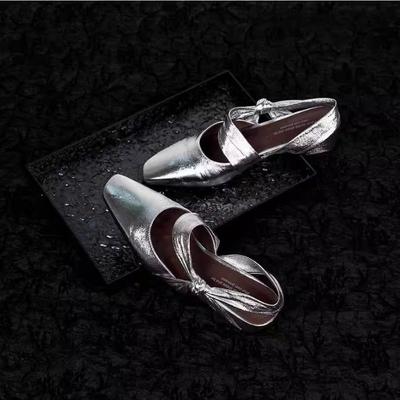 New Style of Women's Shoes with Square Toe Straps Chunky Heels and Retro Outerwear Single Shoes